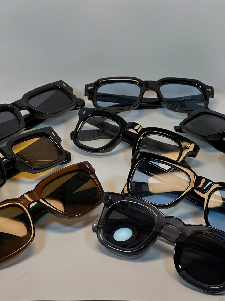 Glasses liquidation pallet